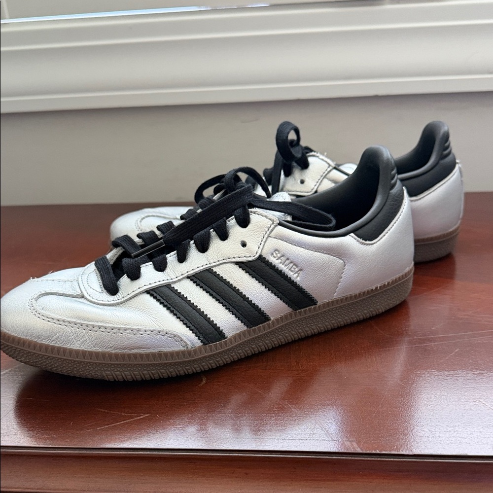 adidas Samba Men’s Sneakers - White and Black
